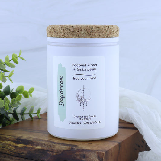 Daydream | coconut + oud + tonka bean